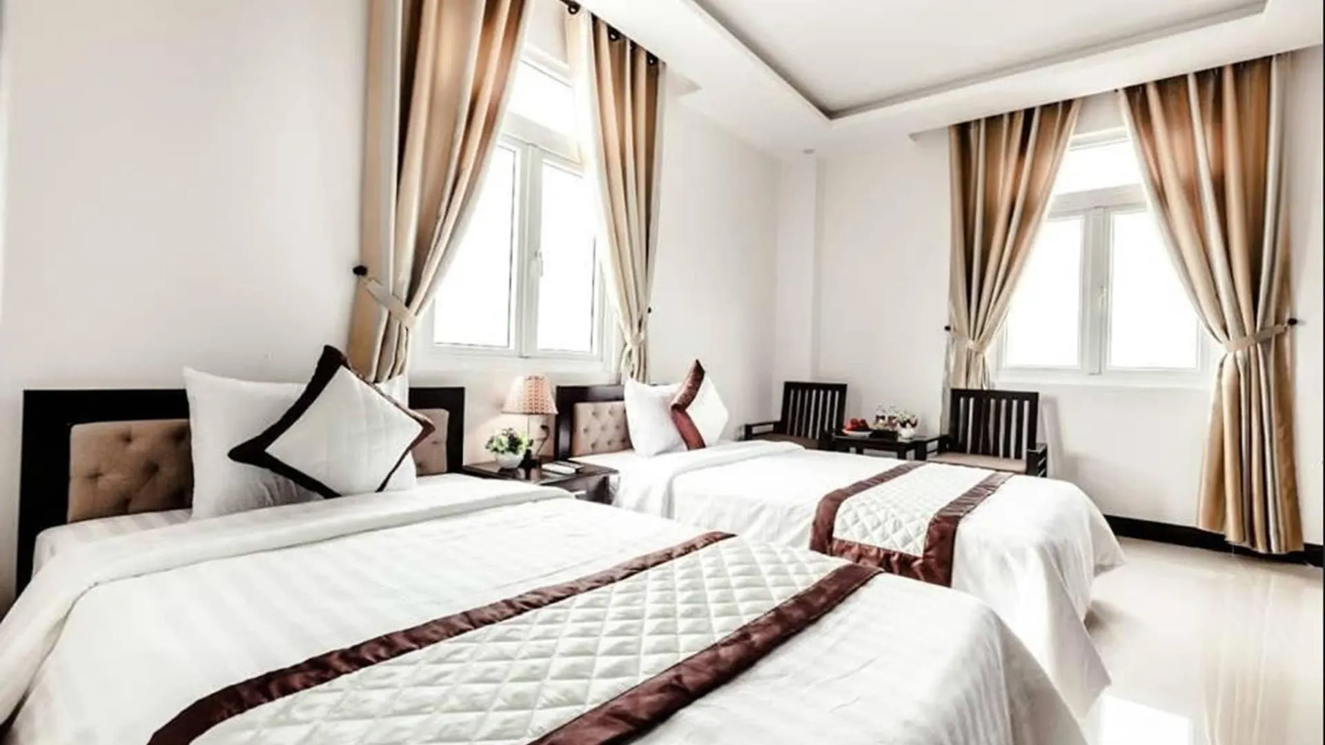 Night Sky Hotel Дананг